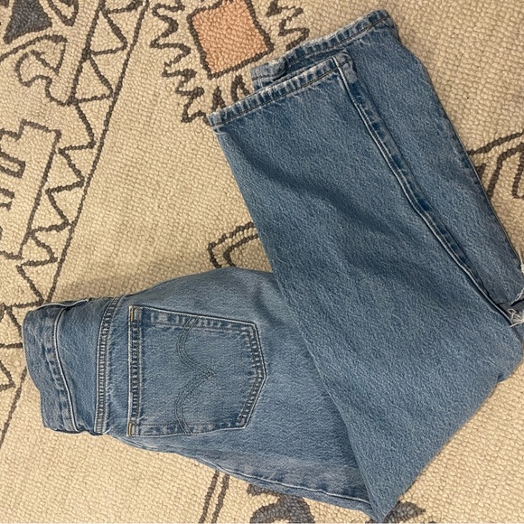 Levi 501 crop premium - Picture 2 of 4